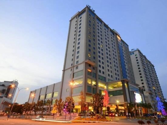 Hotel Kinta Riverfront Hotel & Suites, Ipoh, photo
