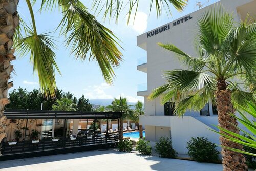 Гостиница Hotel Kuburi в Ксамиле