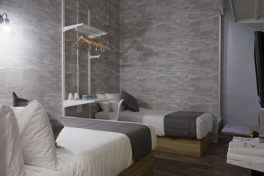 Фото Q Loft Hotels@Bedok