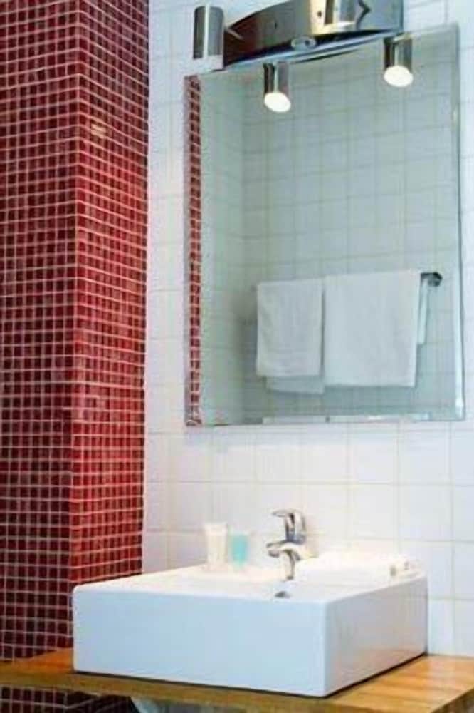 Фото Adels Lågprishotell