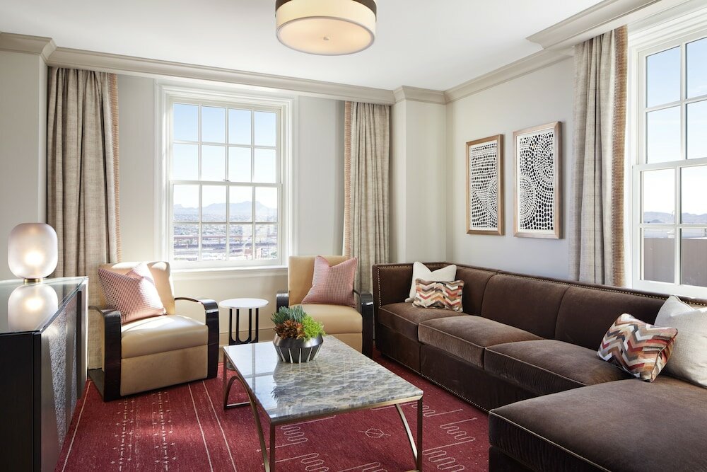 Фото The Plaza Hotel Pioneer Park