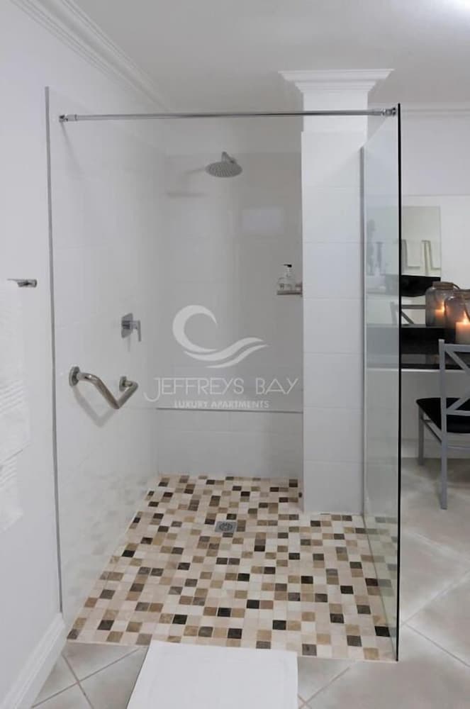 Фото Jeffreys Bay Luxury Apartments