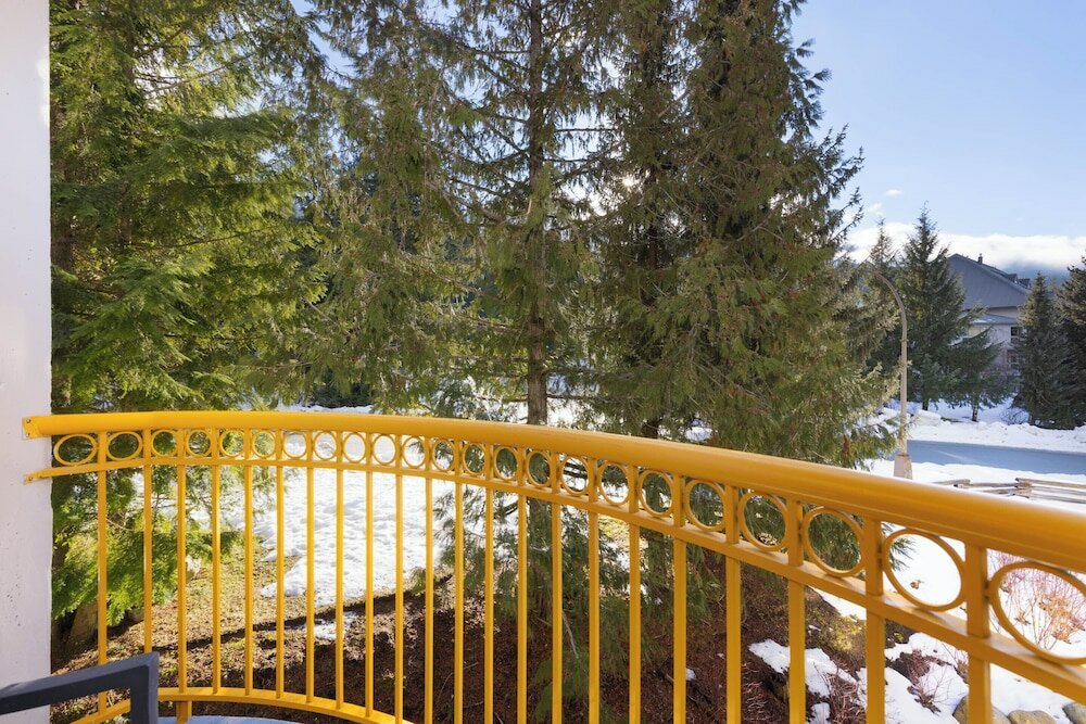 Фото The Aspens by Whistler Premier