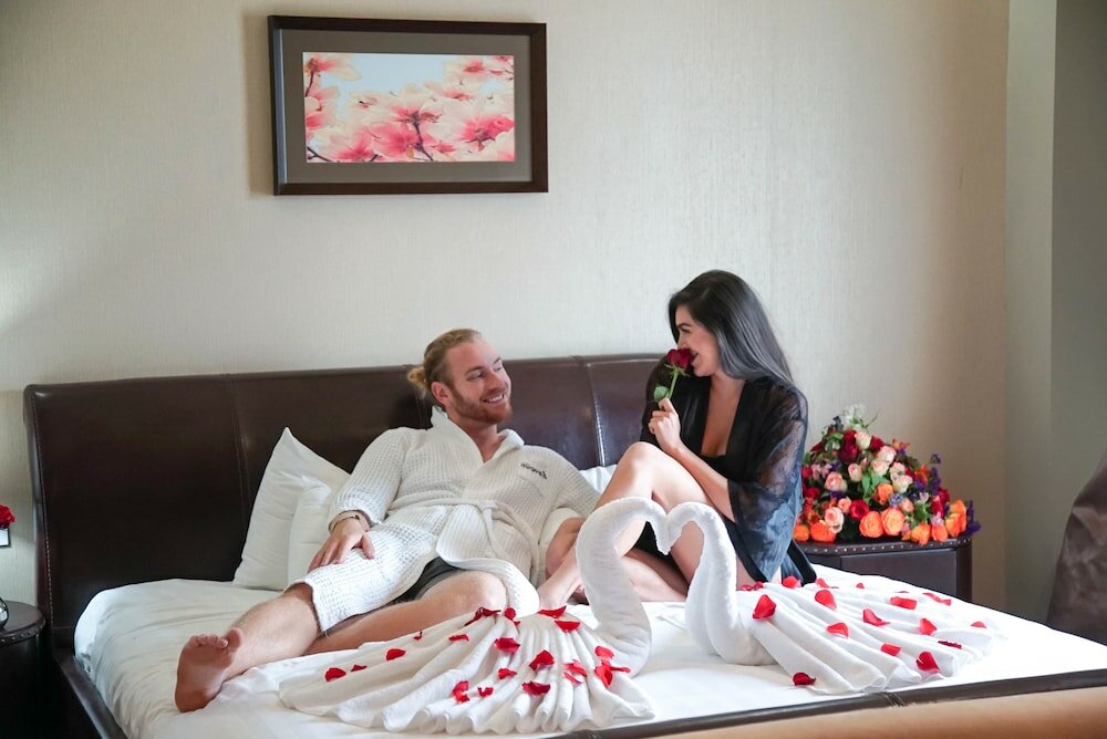 Фото Magnolia Hotel & Conference Center