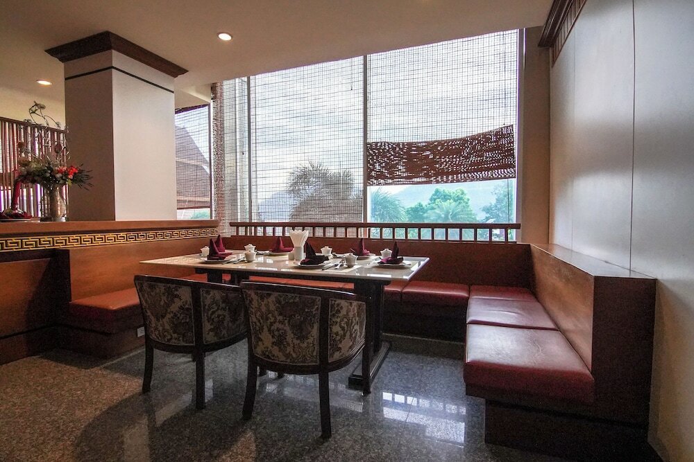 Фото Arawan Riverside Hotel