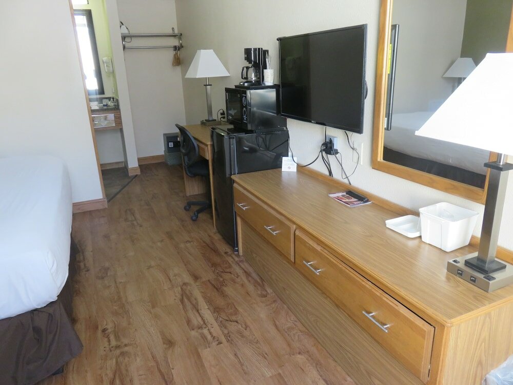 Фото Baymont by Wyndham Fargo