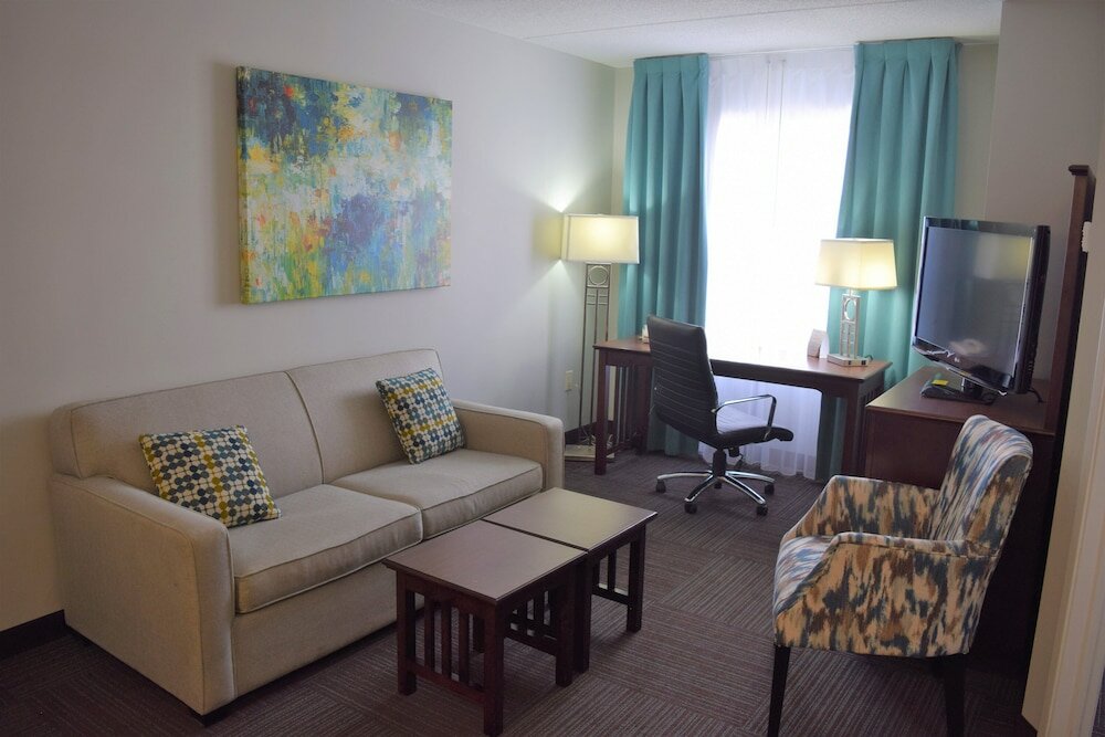 Фото Staybridge Suites London