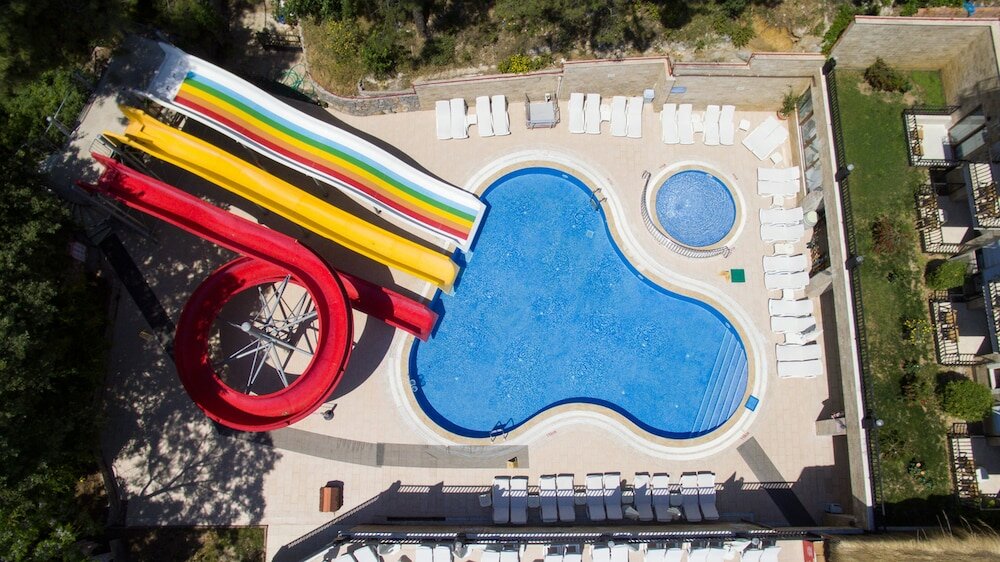 Фото Hotel Pine Valley