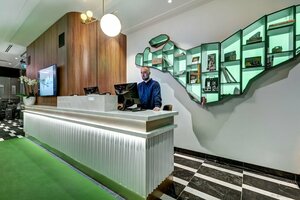 Гостиница Hotel Uville Montreal