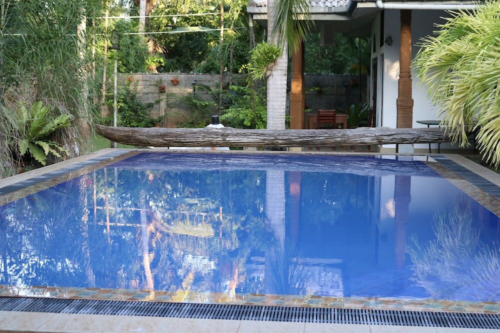 Фото Pavana Hotel