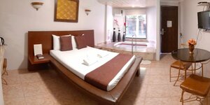 Splash Mountain Resort Hotel (Calabarzon, Laguna, Los Baños), hotel