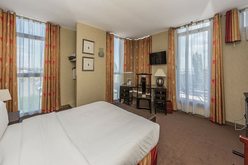 Фото отеля 3