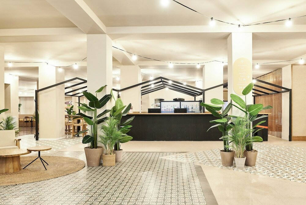 Фото Tent Torremolinos