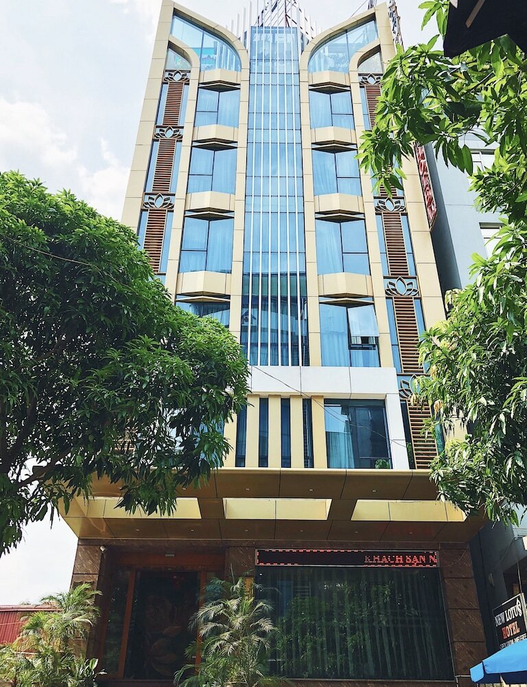 Фото New Lotus Hotel