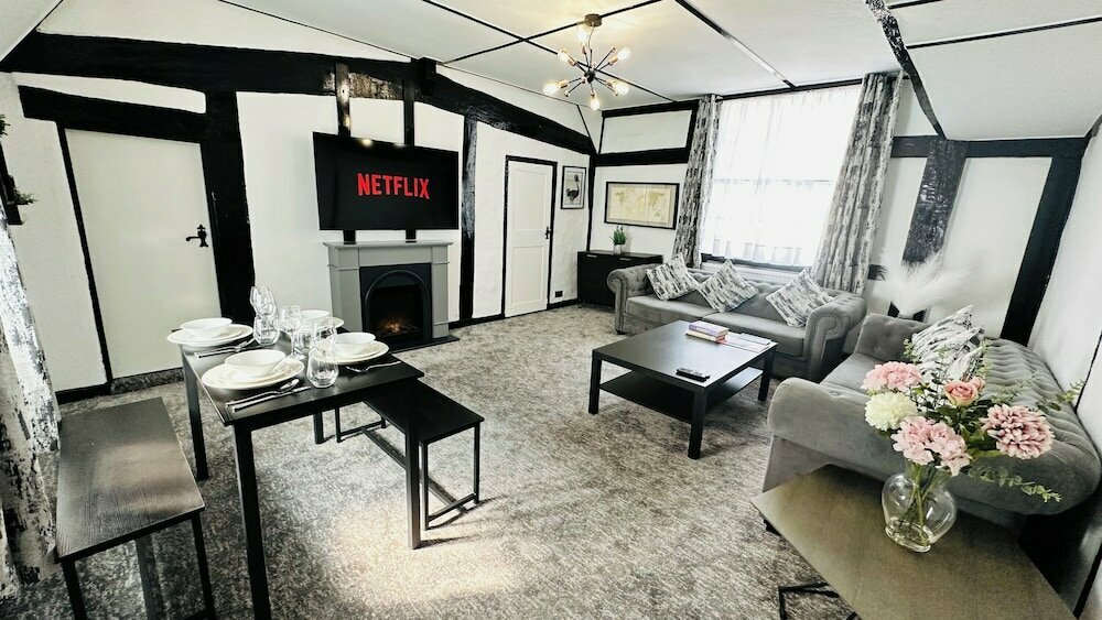 Hotel The Ostrich Inn, Berkshire County, photo