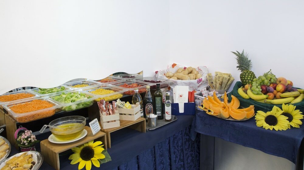 Фото Hotel Penny