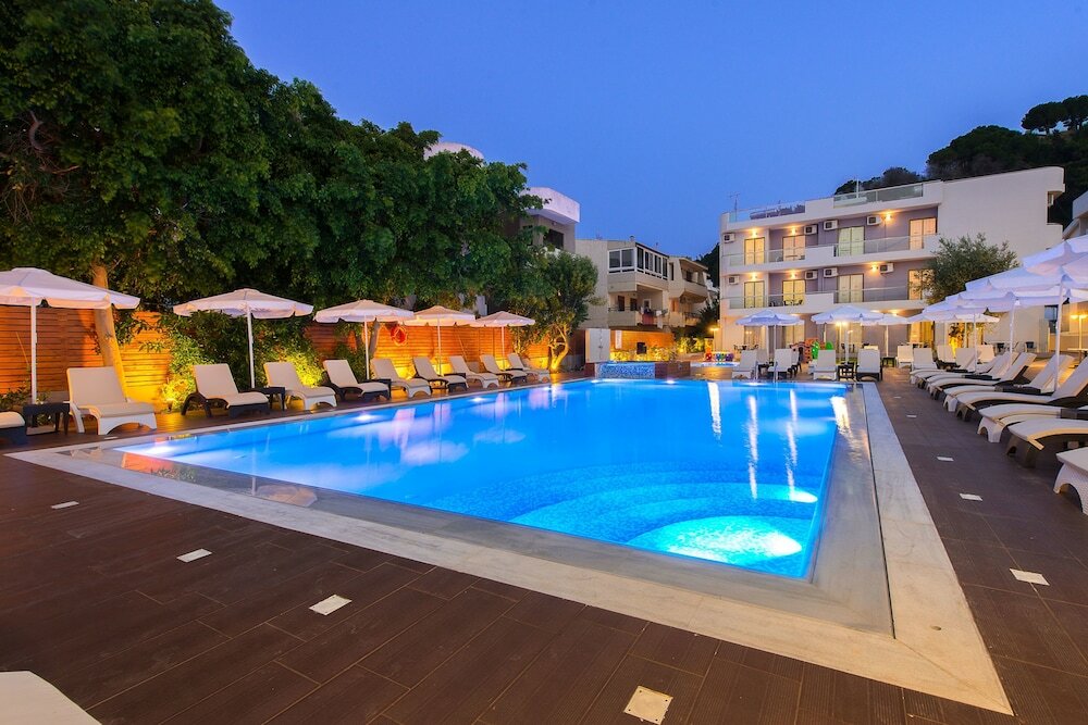 Фото Sunny Days Hotel