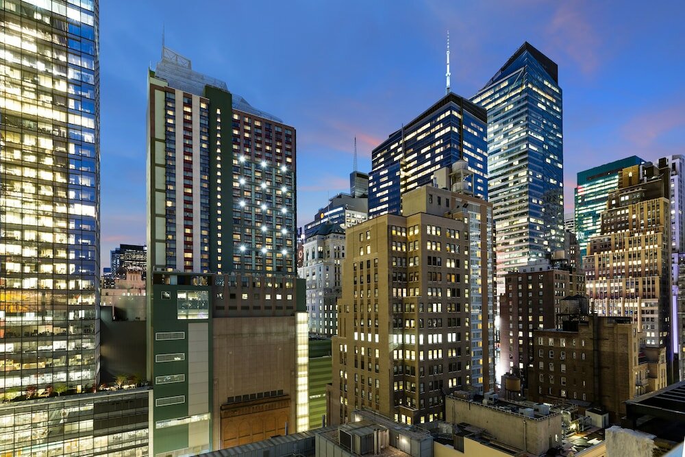 Фото Ac Hotel by Marriott New York Times Square