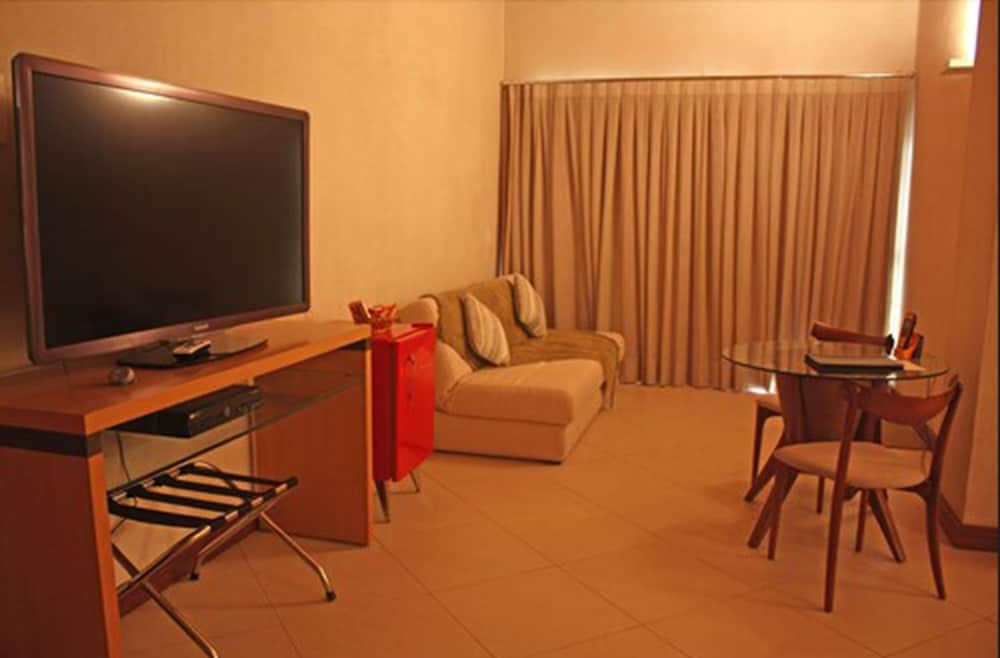 Фото Abayomi Hotel