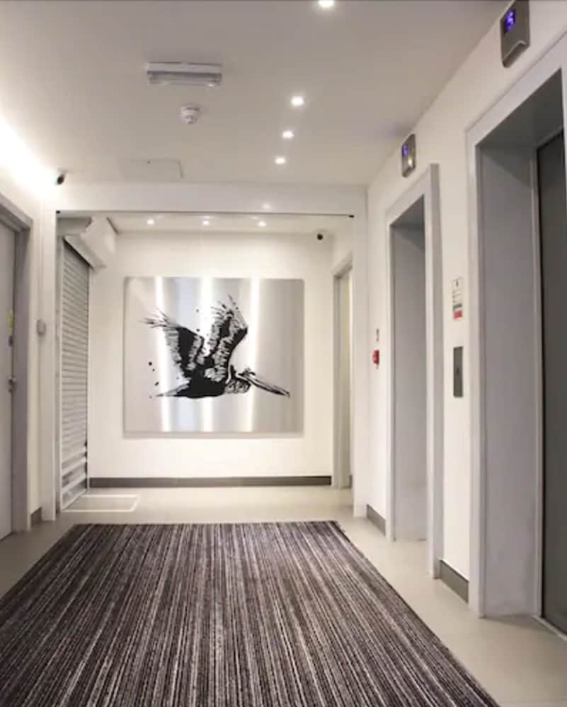 Фото Pelican London Hotel and Residence