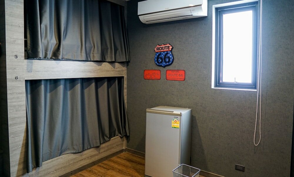 Фото The Printing House Poshtel Bangkok