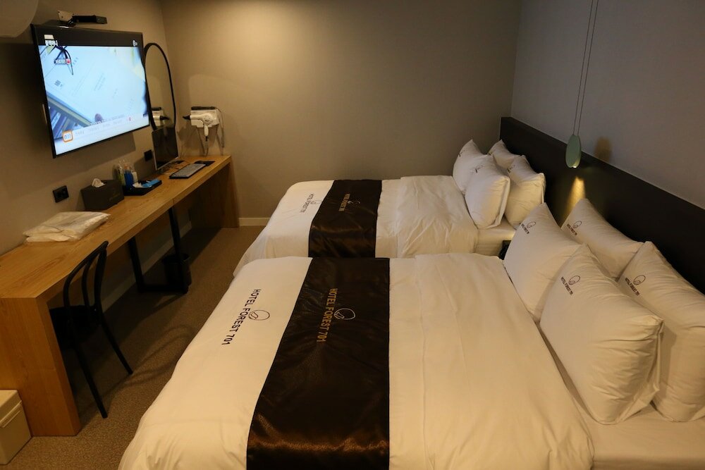 Фото Forest 701 Hotel