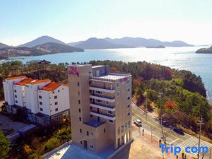 Гостиница Yeosu The Raon Pension