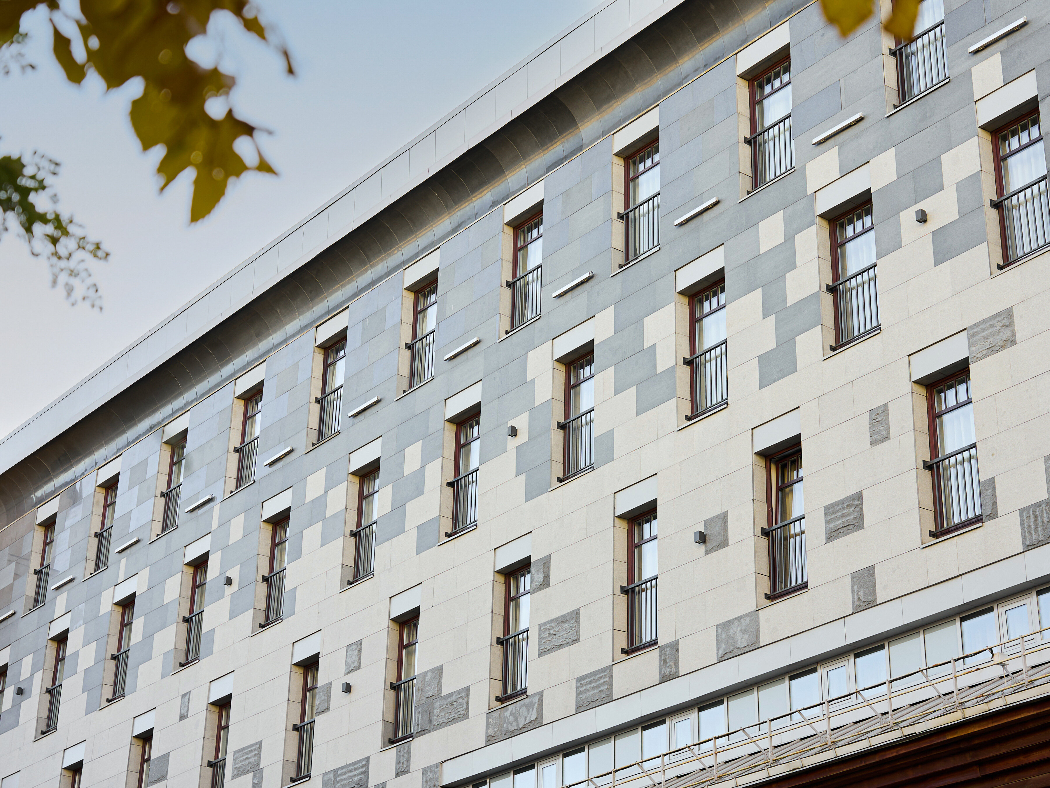 Фото Harbor Club  Hotel