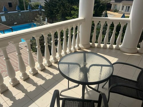 Гостиница Вилла Елена в Саках