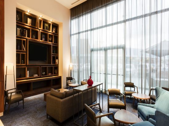 Фото Hampton Inn by Hilton Cancun Cumbres