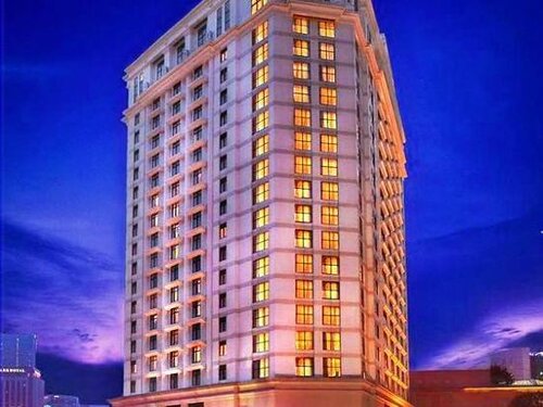 Гостиница The Ritz-Carlton Kuala Lumpur в Куала-Лумпуре
