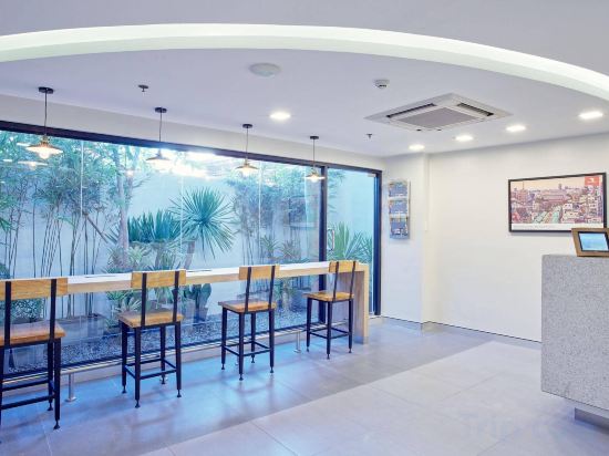 Фото Red Planet Manila Malate Mabini