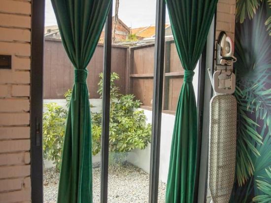 Фото Reunion Carnarvon