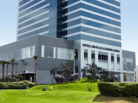Фото Hotel Riu Plaza Guadalajara