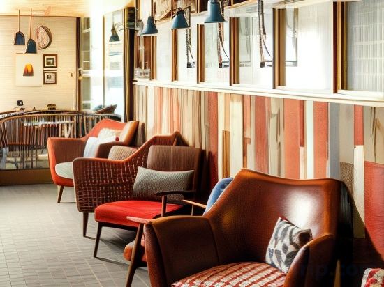 Фото Ibis Cambridge Central Station