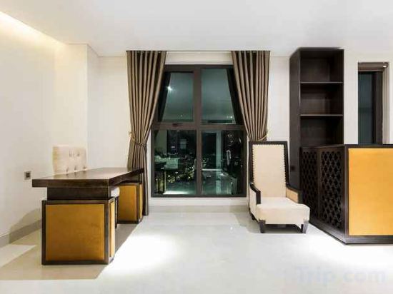 Фото Royal Quang Binh Hotel