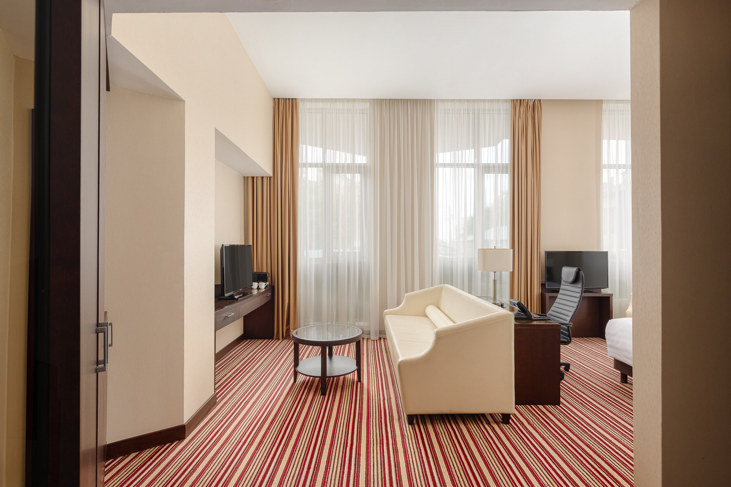 Фото Cort Inn Nizhny Novgorod City Center