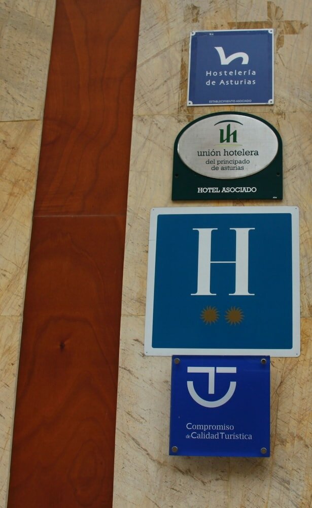 Фото Hotel Alda Centro Oviedo