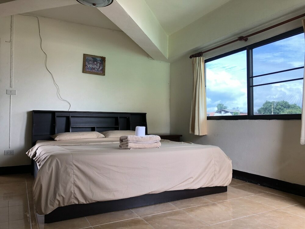 Фото Sripoom House 1