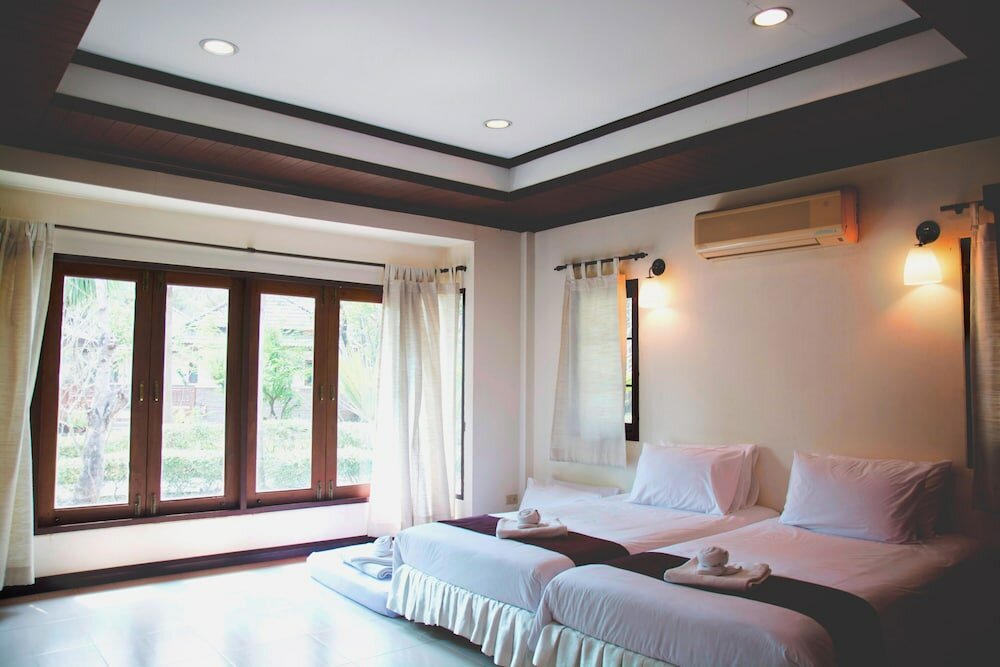 Фото Tak Andaman Resort & Hotel