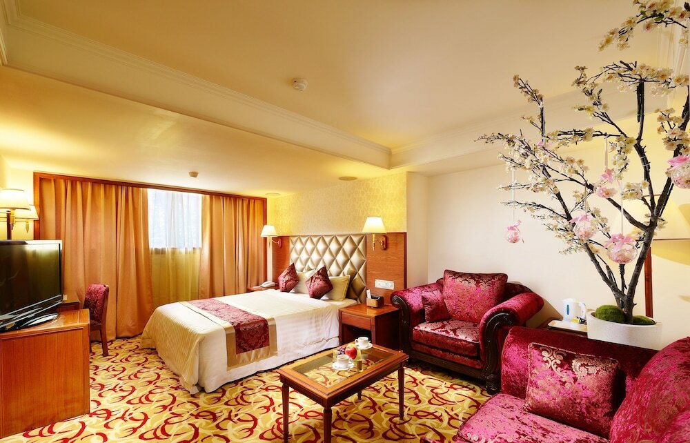 Фото Chyuan Du Spring Resort