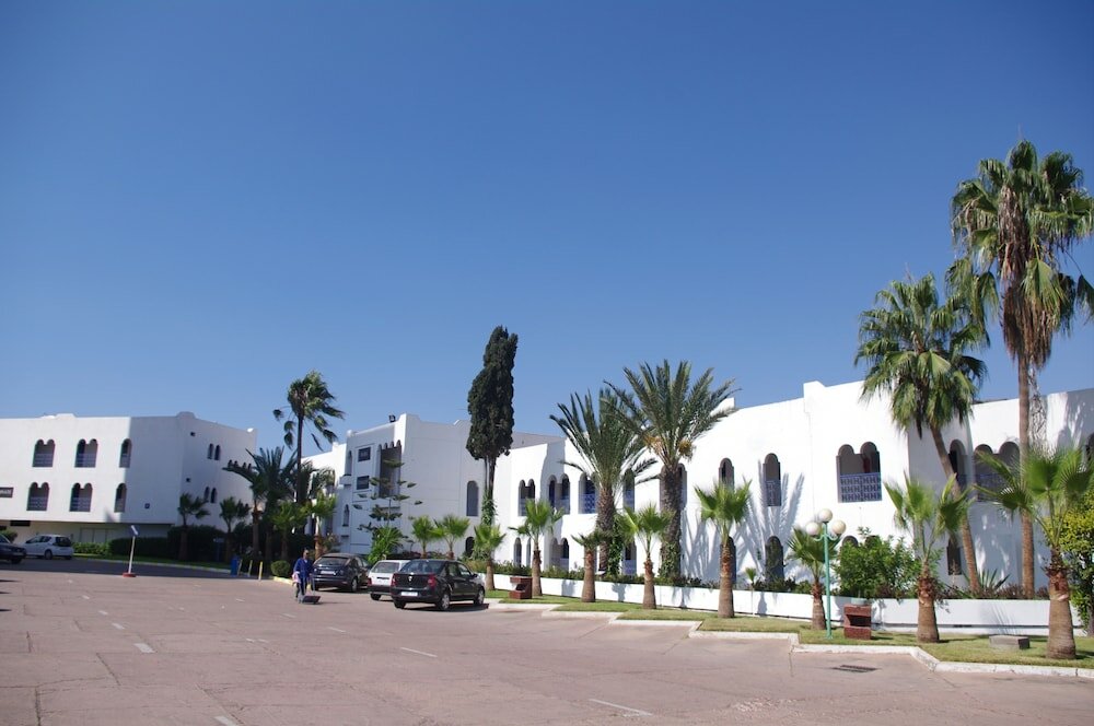 Фото Anezi Tower Hotel