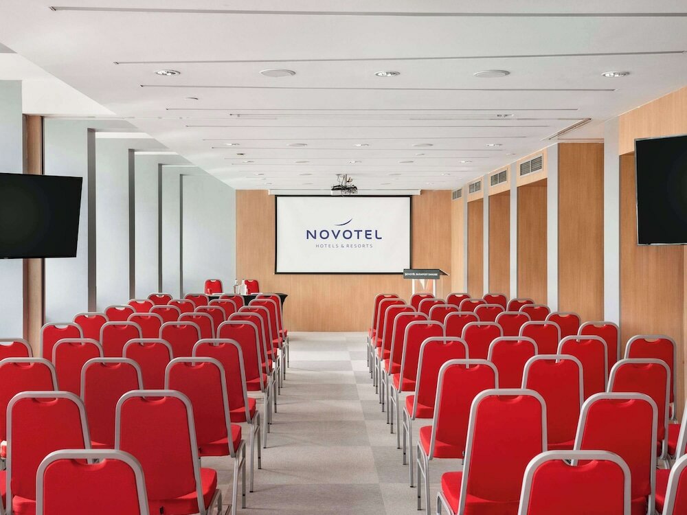 Фото Novotel Budapest Danube