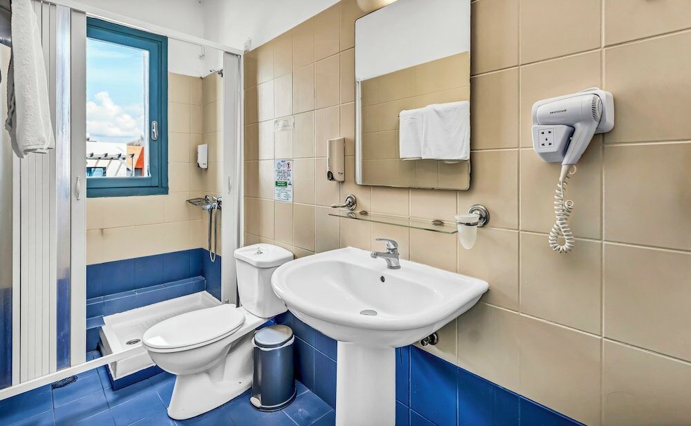 Фото Marilisa Hotel