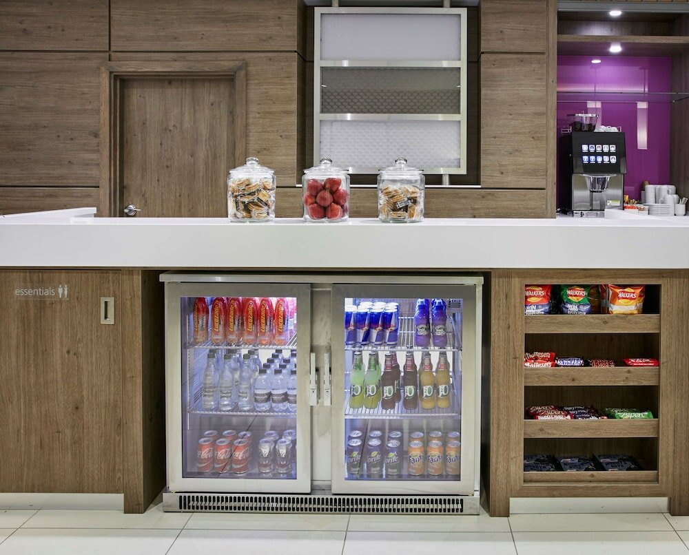 Фото Hampton by Hilton Oxford