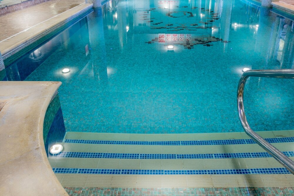 Фото Queens Hotel