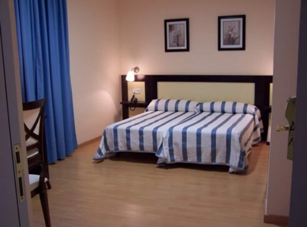 Фото Hotel Castillo