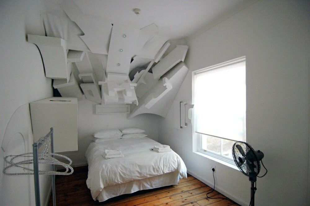 Фото Daddy Long Legs Art Hotel