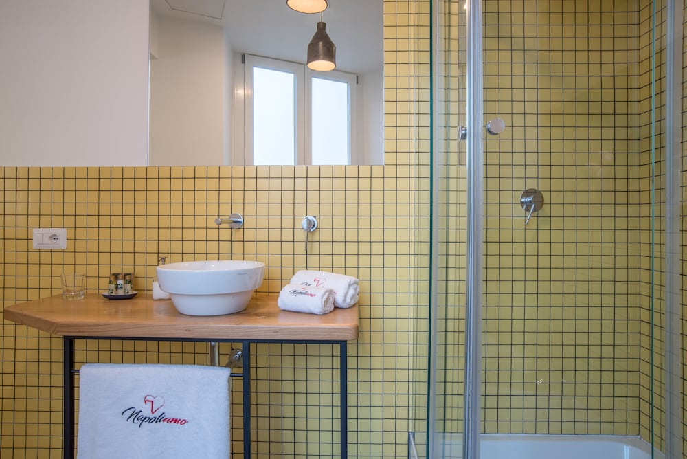 Фото Napoliamo Guest House