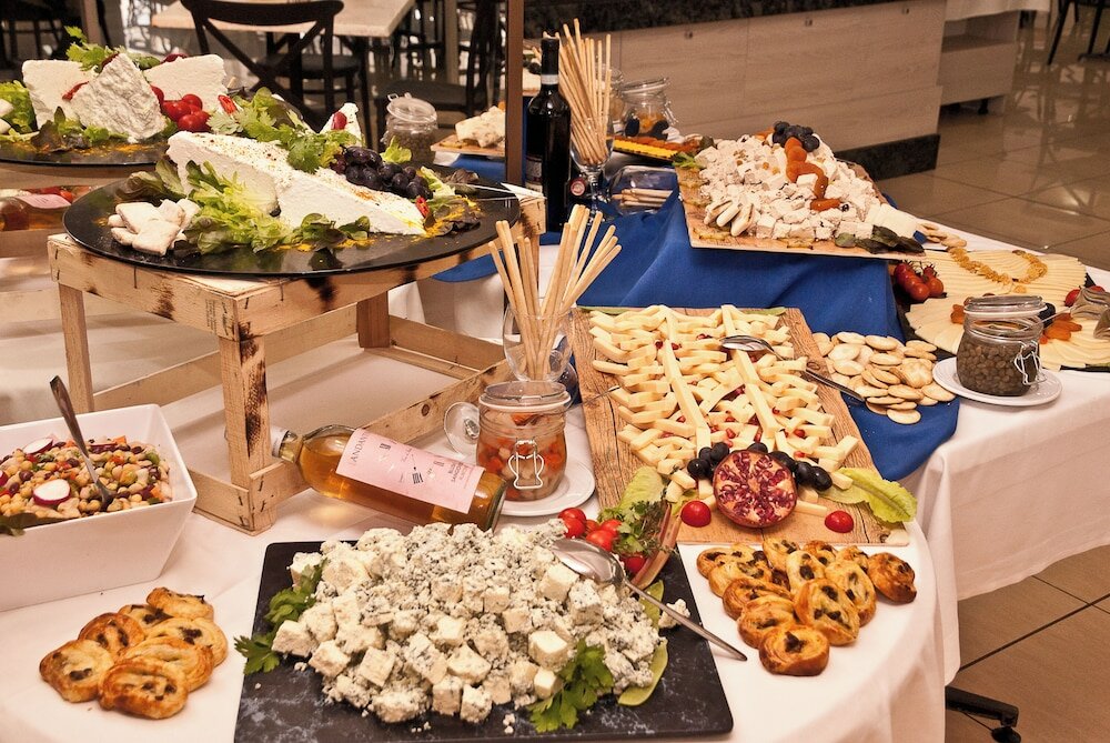 Фото Topaz Hotel